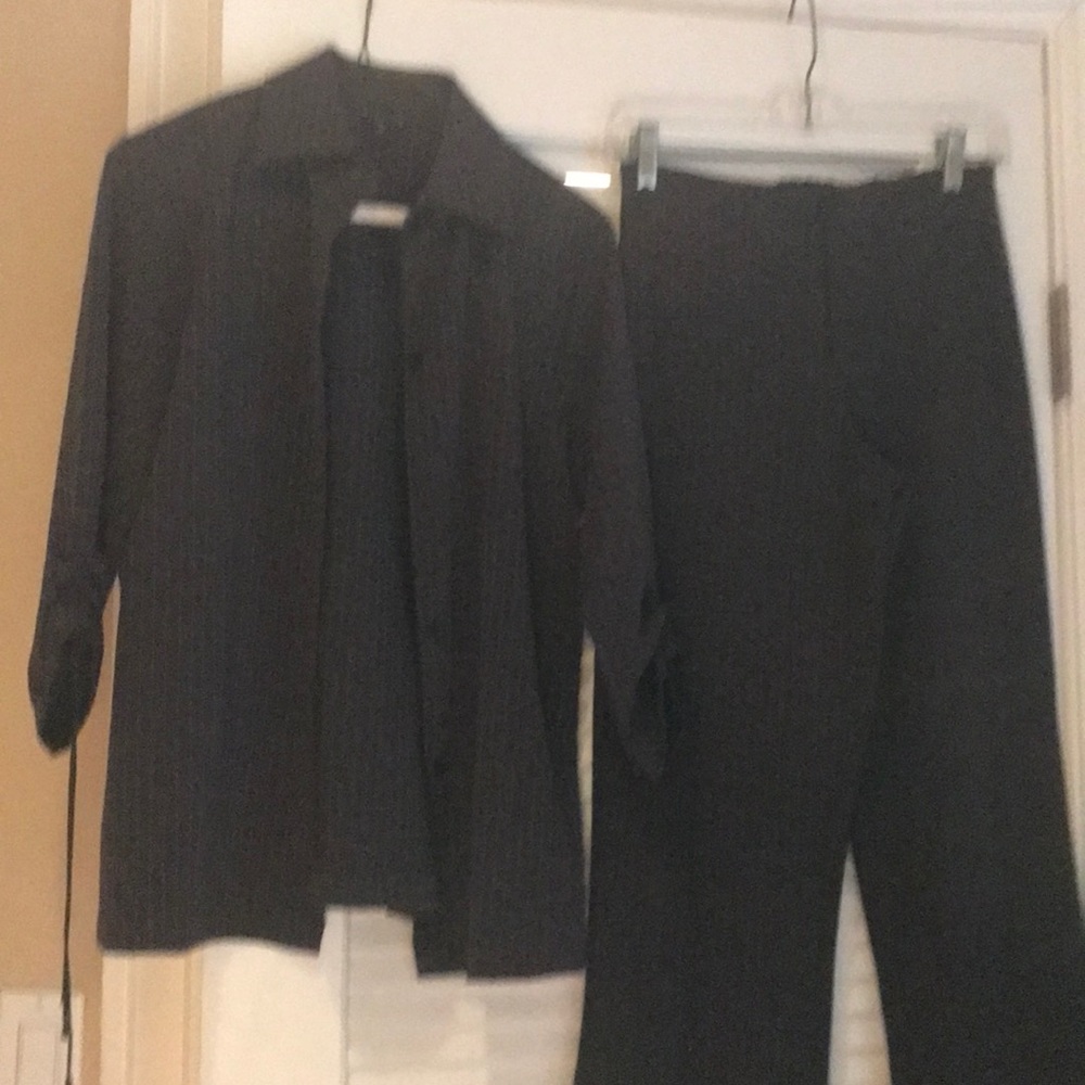 Excellent condition suit with unique blazer